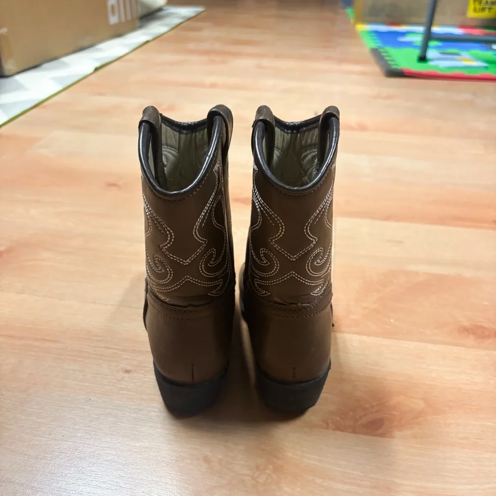 Canyon Trails Brown Lil Cowboy Pointed Toe Classic Western Boots Size 10